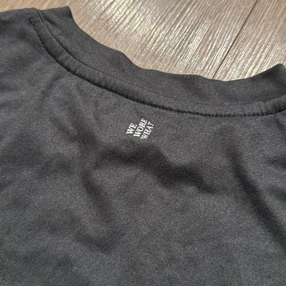 WeWoreWhat Short Sleeve Active Tee Black Med - Picture 6 of 6